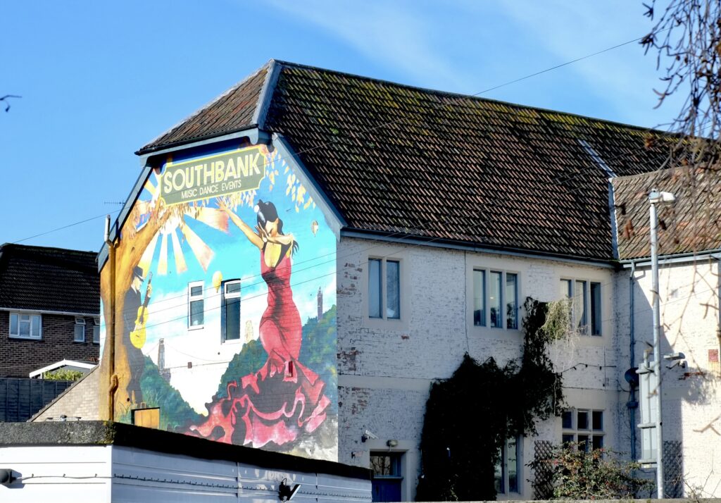Fandango in Southville^ - geograph.org.uk - 6738830.jpg